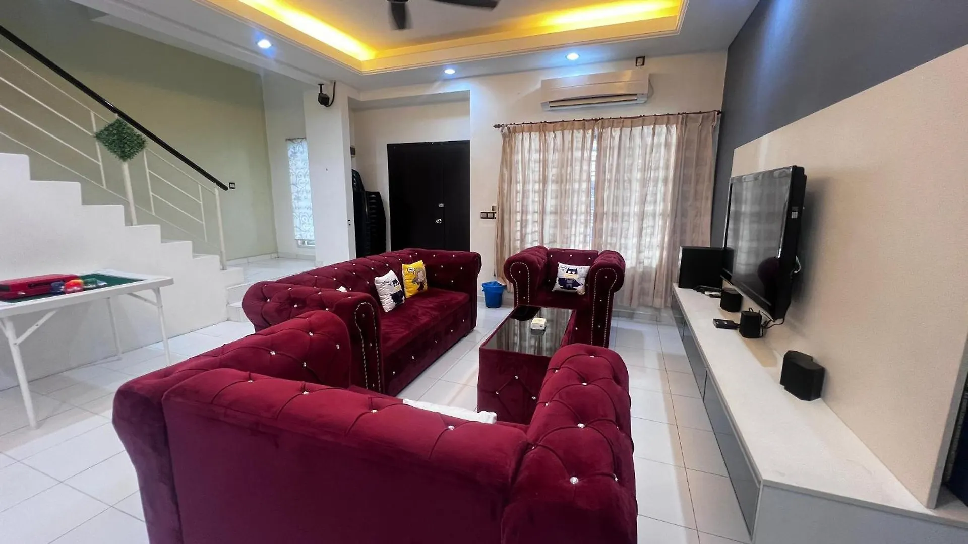 Ferienhaus S911 4 Room 15 Pax Johor Bahru Ma­lay­sia